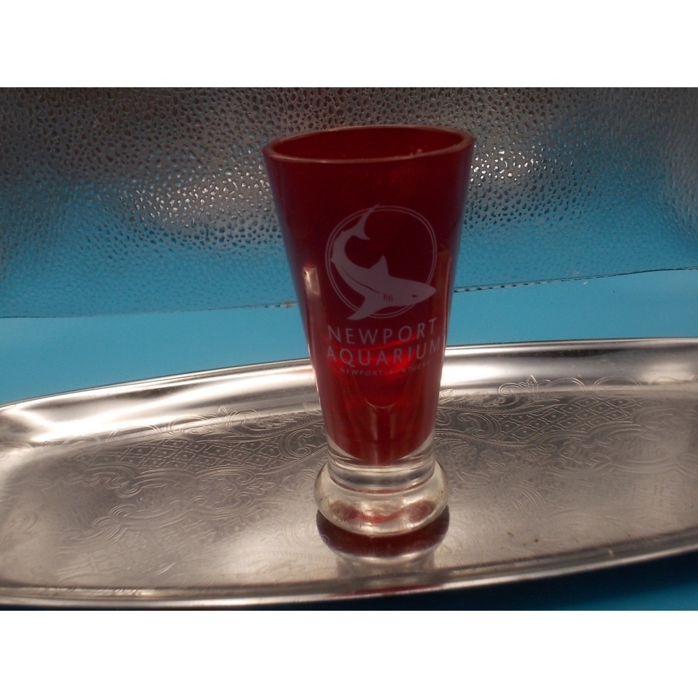 Newport Aquarium Kentucky Red Shark Souvenir Shot Glass Collectible Glassware